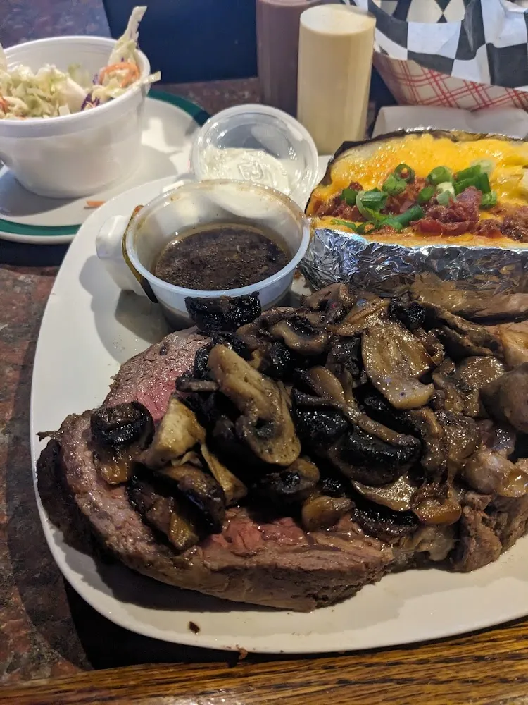 Prime Rib with Mushrooms